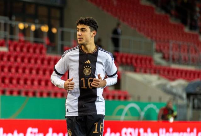 1709795341402088916.png 1709795341402088916.png