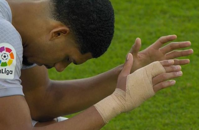 1662835554315084032.png bar-4.png