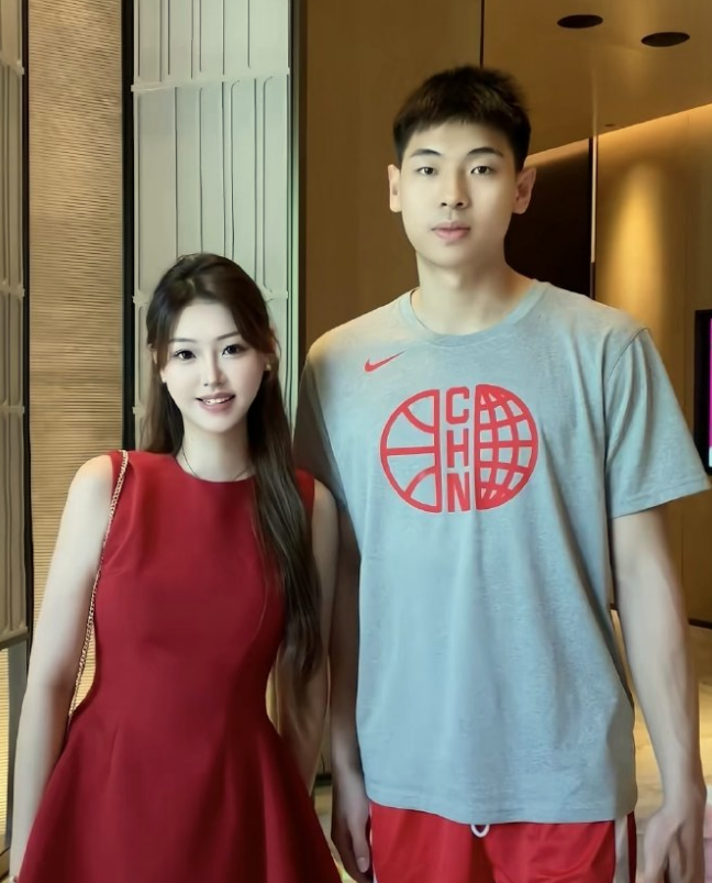 竞彩足球推荐-崔永熙7中1不如庞峥麟，焦泊乔脱胎换骨，徐昕准两双,杜锋愧疚吗?